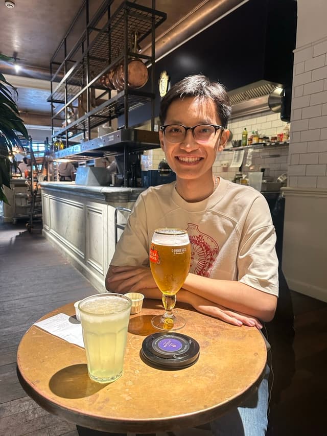 Sinh @ Brussels, Belgium 🇧🇪